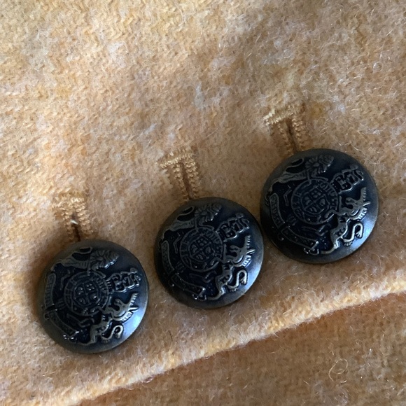 Talbots wool blend yellow blazer, size 8P - Picture 11 of 12